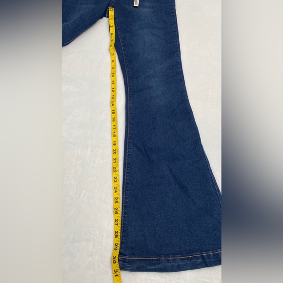 NEW Dollhouse Women’s Fit & Flare Jeans Blue Size 7/8 Y2K 90’s 70’s Festival - Picture 8 of 15